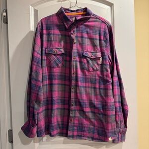 Field & Stream Pink and Blue Plaid Button Down Shirt